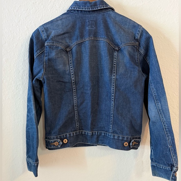 GAP Women’s Blue Button-Front Denim Jacket - Picture 4 of 7